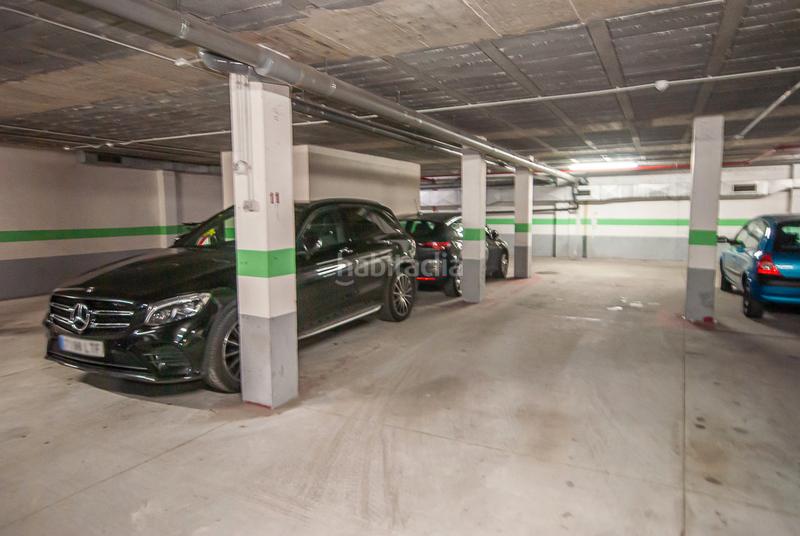 Foto 571e92e2-35d2-44d7-950a-7e9668f70ade. Appartement avec parking dans Outes