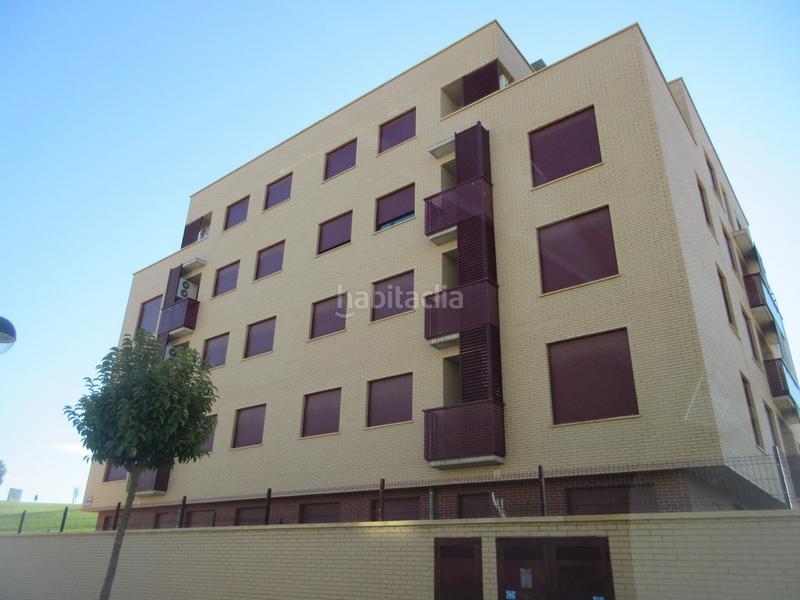 Foto 62ce3483-bbbd-4bdb-8b83-731d6a0fcc23. Parking coche en Portillejo - Valdegastea Logroño