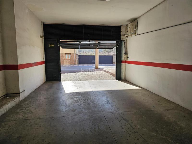 Foto aea99ba5-76fc-4428-8058-9dd7a4e948dd. Autoparkplatz in Santa Coloma de Farners