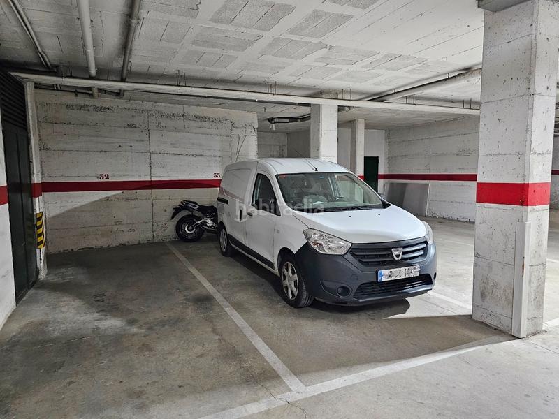 Foto ffbe1229-998c-4cec-8c4d-cd7be89bf9cc. Autoparkplatz in Santa Coloma de Farners