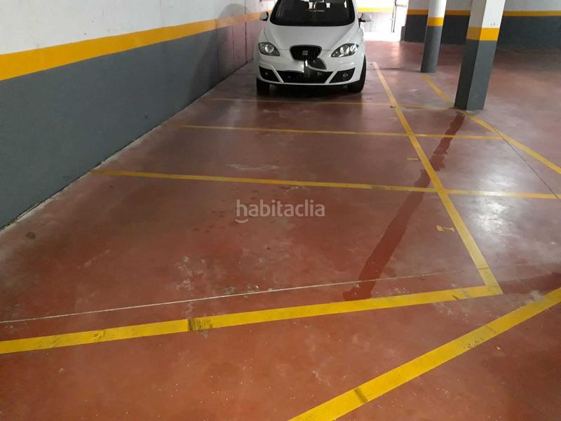 Foto ee5d345c-a708-45c1-8160-2f93f97bfbbf. Parking coche en Monte Porreiro Pontevedra