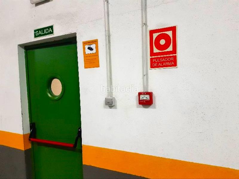 Foto b19a37bb-403f-48d0-ab8c-4328369729c6. Autoparkplatz in Dehesa Vieja-Puente Cultural San Sebastián de los Reyes