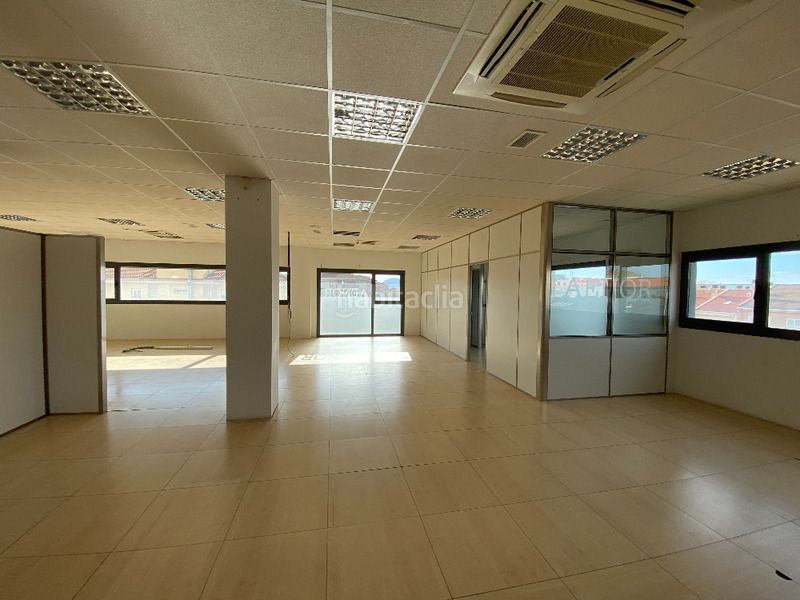 Foto 95779fcd-496c-46c4-bd50-88200dff0a35. Büro in Oeste Mérida