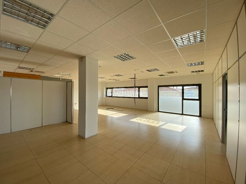Foto f231e89c-8653-4d64-9ca1-5a6c96cee16c. Büro in Oeste Mérida