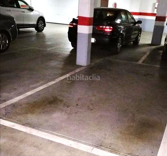 Foto c6a01e38-abc0-4fa6-8496-821b640aacc8. Parking coche en Centro Ponferrada