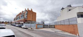 Car parking in VIEJO DE VICALVARO