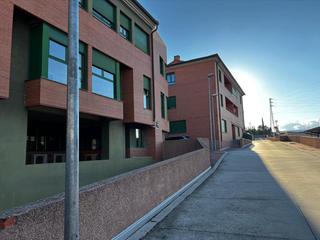 Aparcament cotxe  Nacional 111