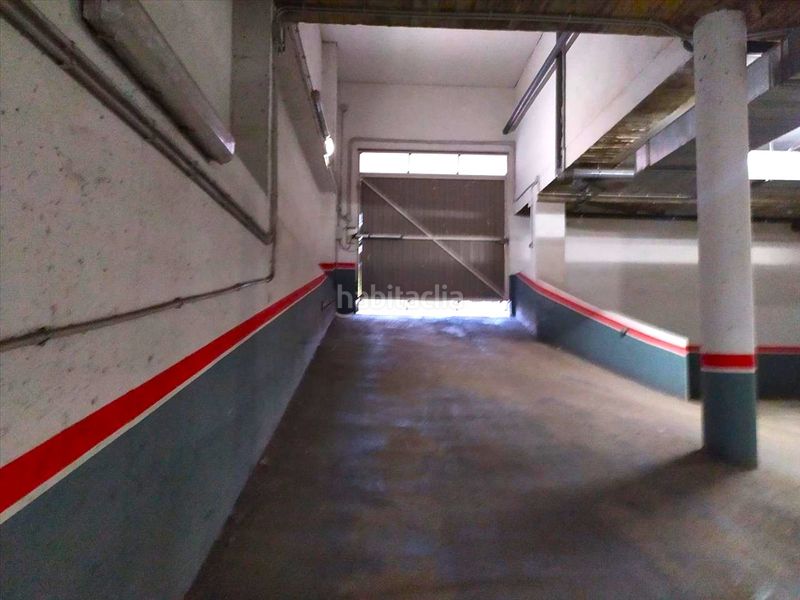 Foto 52cba8a1-071e-430b-bb05-ee2024f0c7e8. Car parking in Valverde de la Virgen