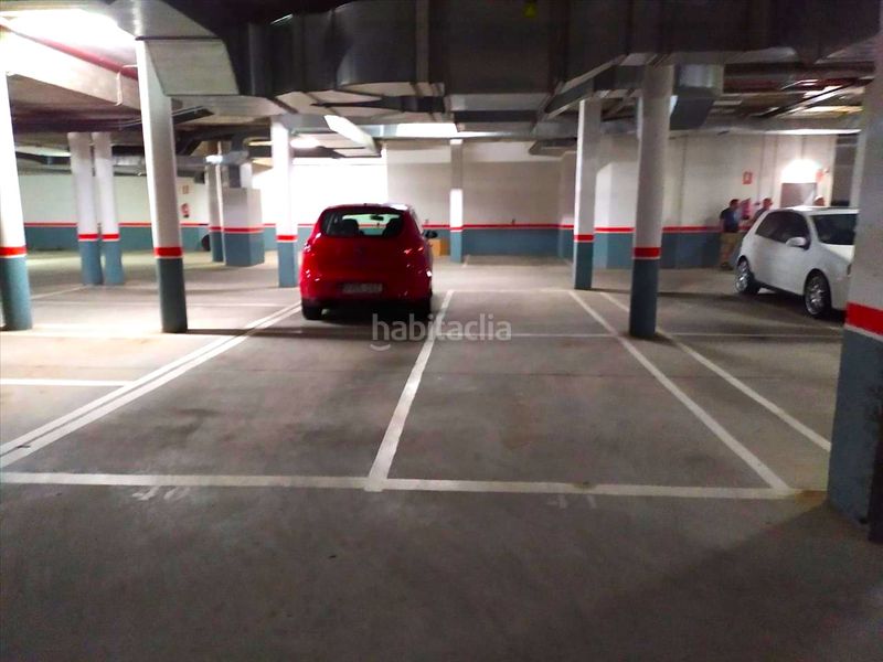Foto eab4394e-f5ee-4426-816a-02ffea49fad2. Car parking in Valverde de la Virgen