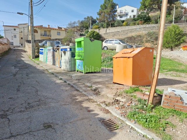 Foto fed9ce3f-79e1-443e-8caa-000b0d227198. Terreny residencial a Ambite