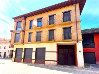 Zweistöckige Wohnung  Fundador