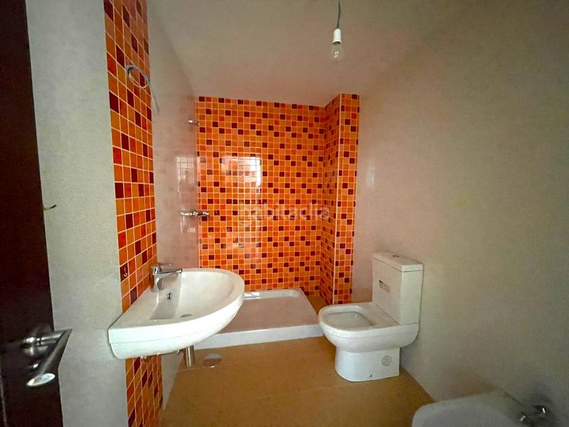 Foto c37932b3-55f7-499c-b449-4209d7753940. Casa amb calefacció aparcament a Sariegos