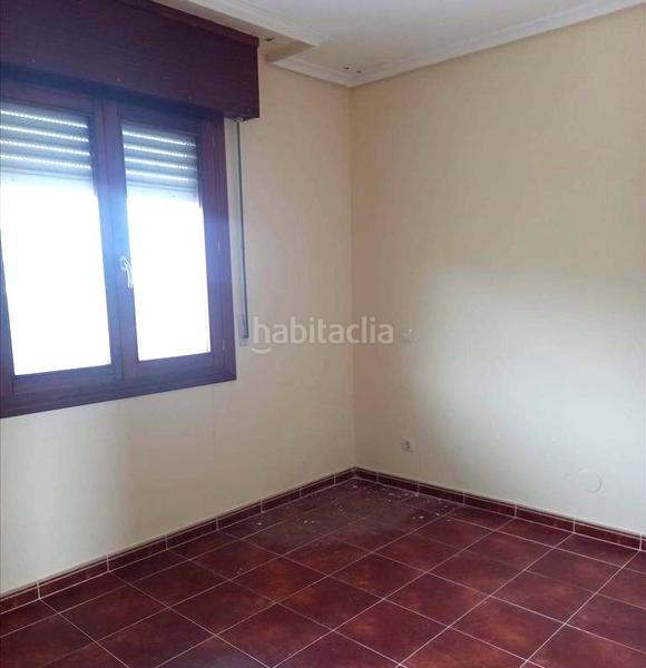 Foto 2d10b048-aa2f-4500-83a6-c01c0bcd22d6. Casa amb aparcament a Arnuero