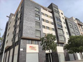 Aparcament cotxe  Calle río adra