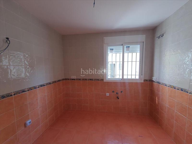 Foto 717faf78-70a2-4ca1-a6d0-8c8302945743. Flat in Escacena del Campo