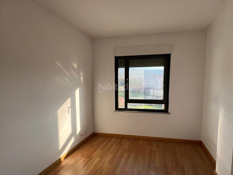 Foto a0cb585c-8230-4c84-a21e-2d007a102e84. Appartement avec chauffage parking dans Outes