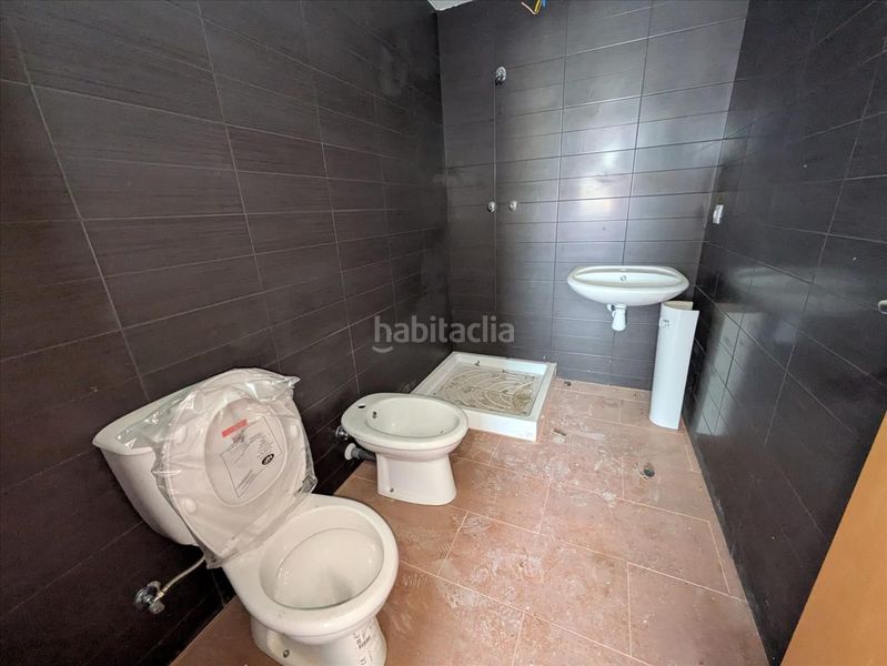 Foto 050d84fa-c2f5-4197-8aec-4f7868bf969a. Edifici a Deltebre