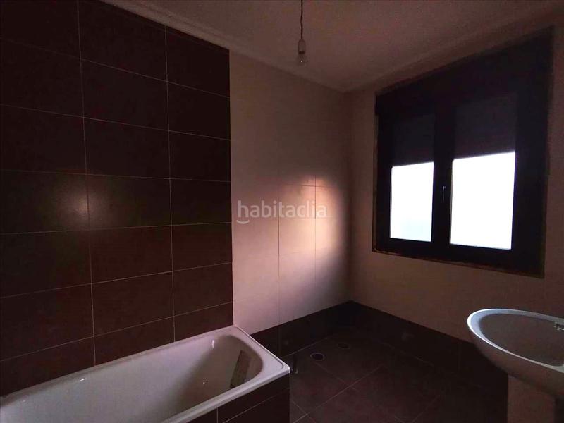 Foto 99d6b2a3-fc6e-48d9-8cbb-12b9c8677694. House with parking in Ponteareas