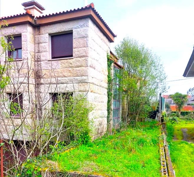 Foto 98afe371-1040-471c-a7ac-686d7f92bd12. Maison avec parking dans Ponteareas