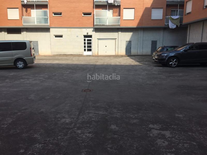 Foto 3c3d9b03-d457-4bea-ac77-b432d1f88e7d. Parking coche en Nájera