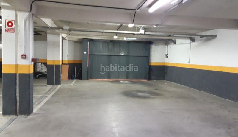 Foto 7cd737f1-549a-4a41-bc37-75e218c5d7f0. Parking voiture dans Dehesa Vieja-Puente Cultural San Sebastián de los Reyes