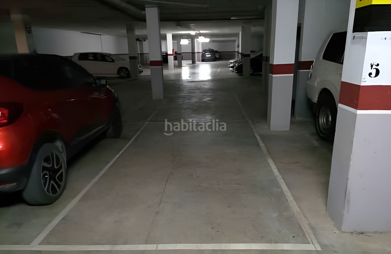 Foto eb3db085-73c3-4453-9b10-d294da866f78. Posto auto in Alcora (l´)