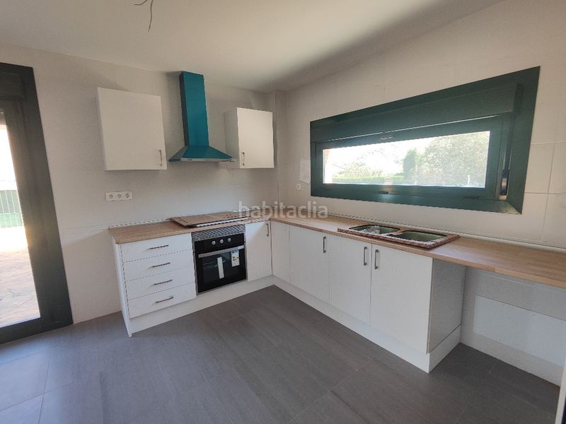 Foto 946bdb37-fe32-4838-a263-5ba43a7e904e. Casa amb aparcament a Olèrdola