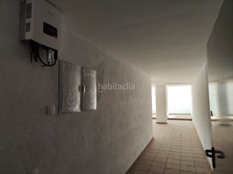 Foto ed9a0c3c-1dff-427a-b19a-42b4a1e12afe. Casa amb aparcament a Olèrdola