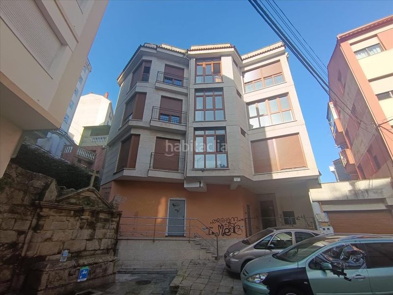 Foto cb80bd9c-2086-4b5f-8f58-a93eb4d54423. Local comercial a Marín