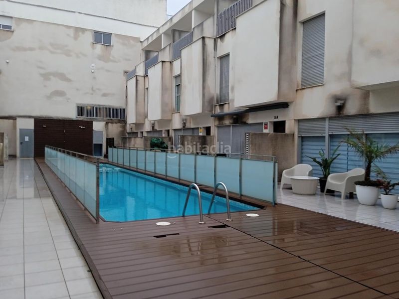 Foto 9e1a9816-bf2b-4232-ba08-dd47e9625993. Casa adossada amb aparcament piscina a Xeraco