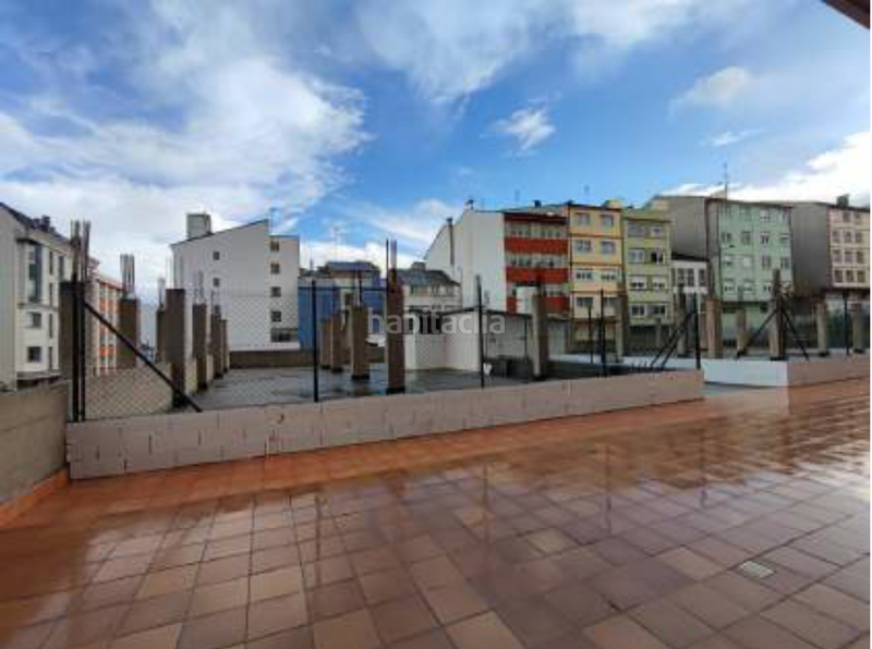 Foto 2f48485d-e13b-4edc-860e-341486ef8794. Aparcament cotxe a Paradai Lugo