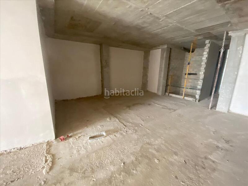 Foto 0ca8bd9c-76da-4262-8a75-fc77287d9879. Local comercial a Centro Histórico Gandia