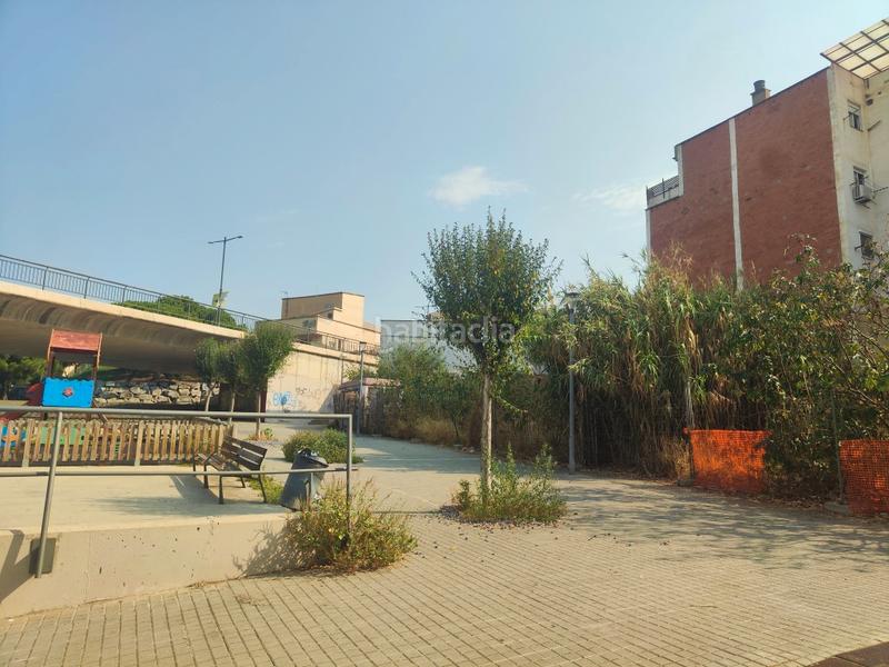 Foto 1aa7a4bd-a145-4d1e-ad35-c732a9c0e179. Terreno residencial en Morera Badalona