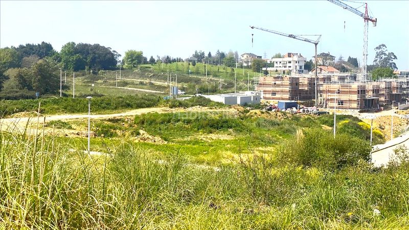 Foto 9f0a52c7-bcae-4de4-a479-d03d31e6d0e2. Terreno residenziale in Maoño - Azoños Santa Cruz de Bezana