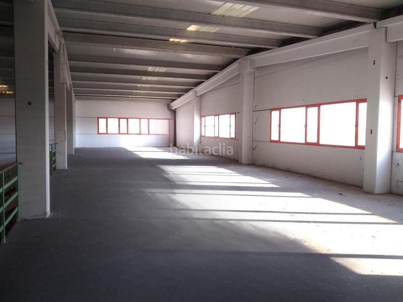 Foto 4aff711a-c6dd-4b7b-b99b-c4274c5a3afb. Bâtiment à usage industriel dans Cartuja Baja Zaragoza
