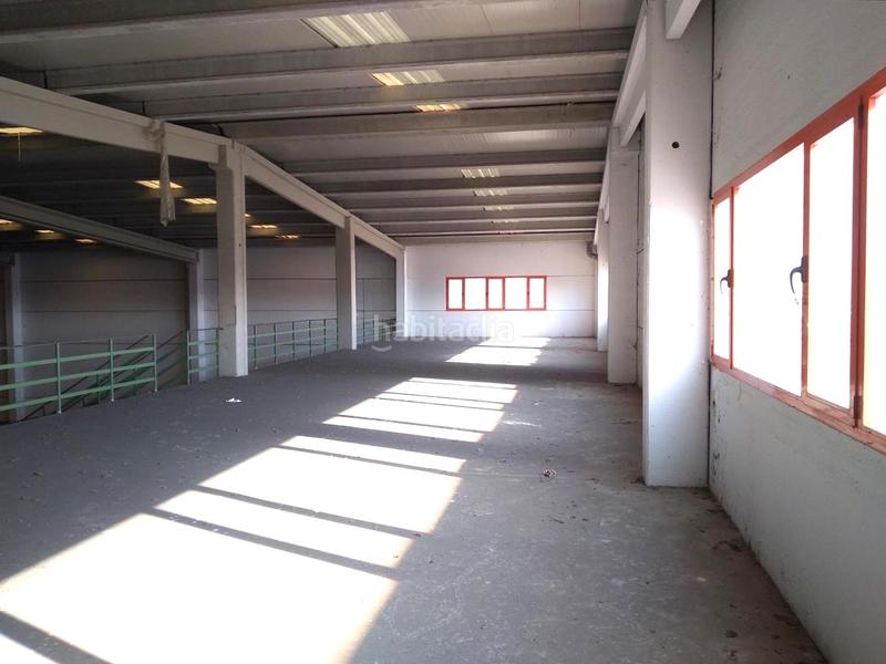 Foto bb1538c1-3d23-497a-b5ca-6dabc915863e. Nau industrial a Cartuja Baja Zaragoza
