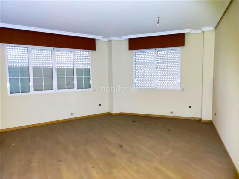 Foto a1dec3c7-f659-4daf-9357-02bd2d941d53. Appartamento con riscaldamento in Cuatro Vientos Ponferrada