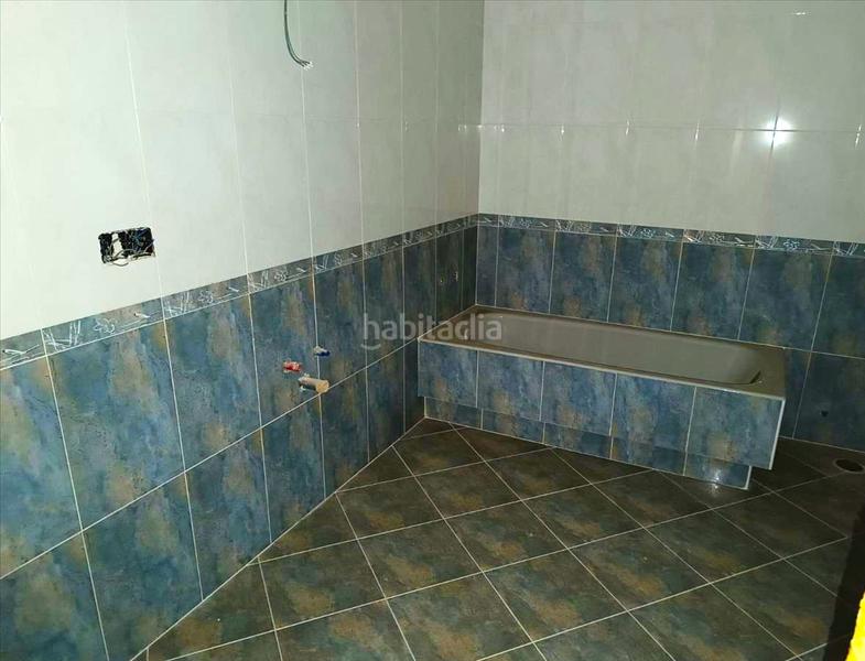 Foto 2352bdf0-b569-4f8e-a1a8-8d64f787b7bf. Appartement avec chauffage dans Cuatro Vientos Ponferrada