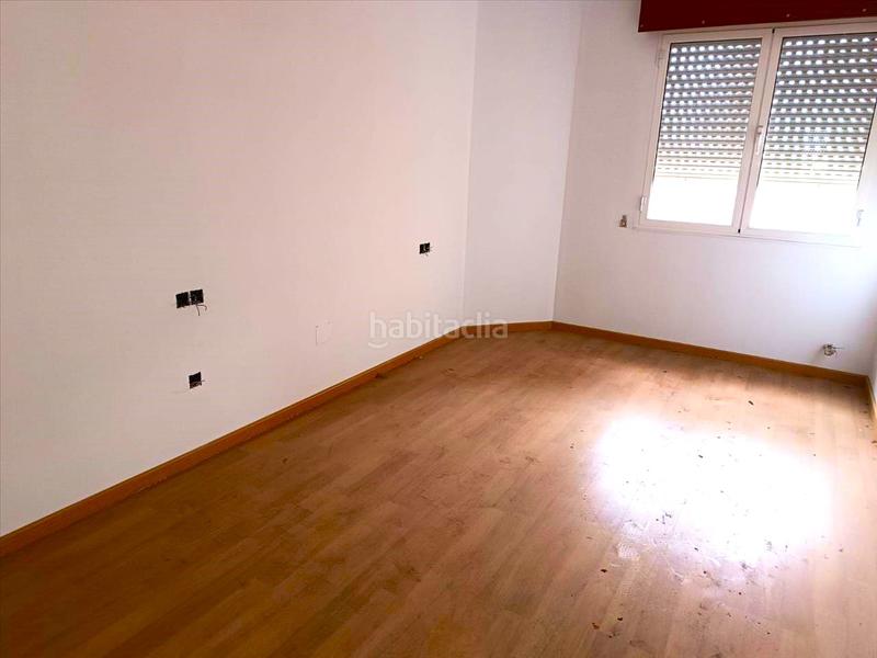 Foto d6fc2cbc-1892-4286-96f9-b2681415abd9. Piso en Cuatro Vientos Ponferrada