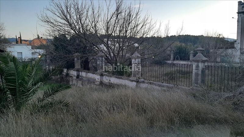 Foto 449c8467-5c21-4cb6-96bb-82c54154b1bd. Edificio in El Pilar Ontinyent