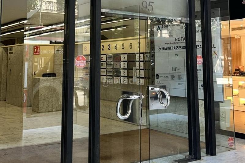 Foto 03ee9640-1479-4812-bc45-2c7846852dc1. Bureau dans Dreta de l´Eixample Barcelona