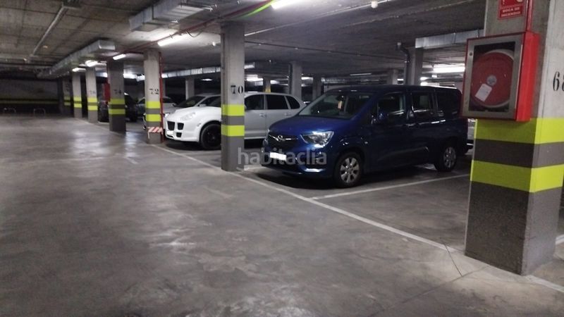 Foto f97be10c-40e9-4f30-a1c0-32c301179d6c. Aparcament cotxe a Urbadiez - Entrepuentes Sevilla