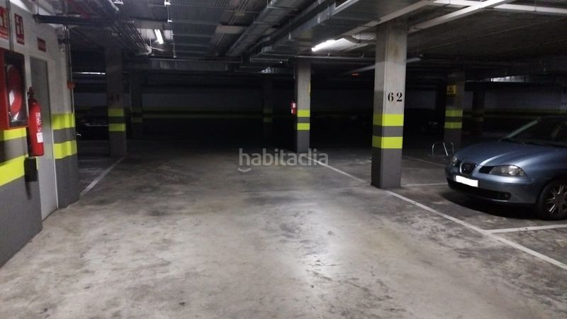 Foto aa6eff20-d8af-41cf-ae0f-2a25dd0b882f. Aparcament cotxe a Urbadiez - Entrepuentes Sevilla