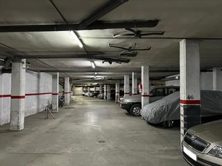 Parking voiture  San lazaro