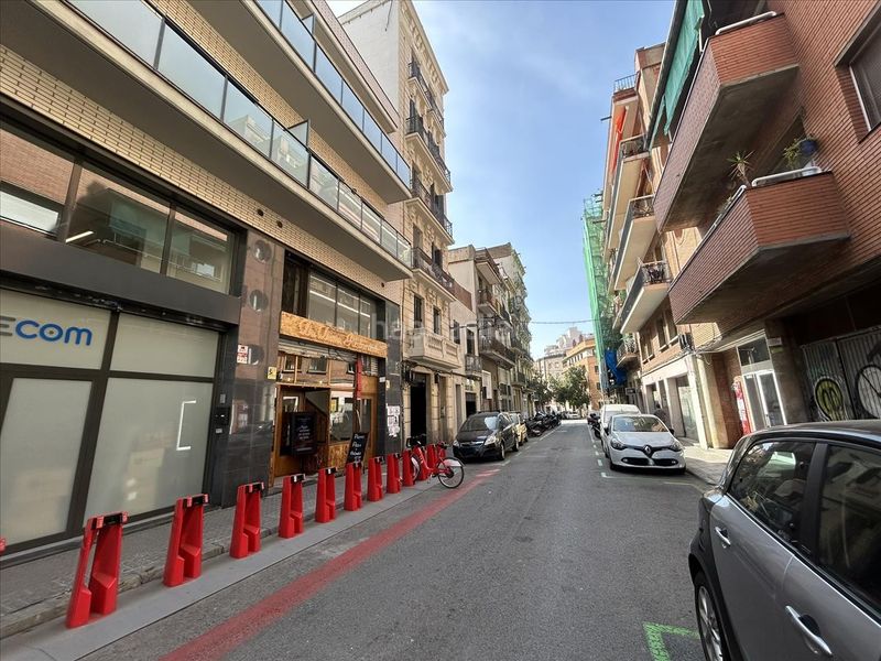 Foto b90e90cc-08b6-4de5-9e8e-311fe66897ad. Local comercial a Hostafrancs Barcelona