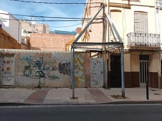 Aparcament cotxe  Obispo salinas