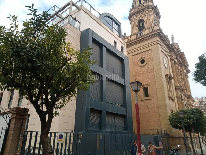 Foto 89d860e1-25b6-4c2f-83e9-7702f8c94061. Autoparkplatz in Barrio del Nervión Sevilla