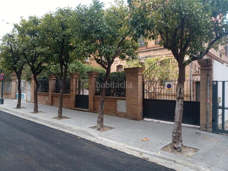 Foto c84f1409-f99a-4836-875c-fbd6eb9b7097. Autoparkplatz in Barrio del Nervión Sevilla