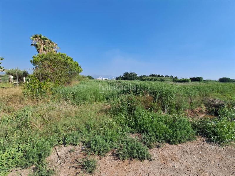 Foto 8adbb14e-f857-4ec7-a25d-237190568557. Terreno residencial en Chilches