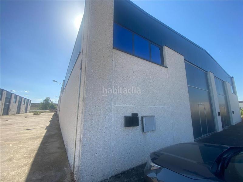 Foto 293457de-ac19-4abb-80c6-0c43dc72da60. Fabrikhalle in Hormilla